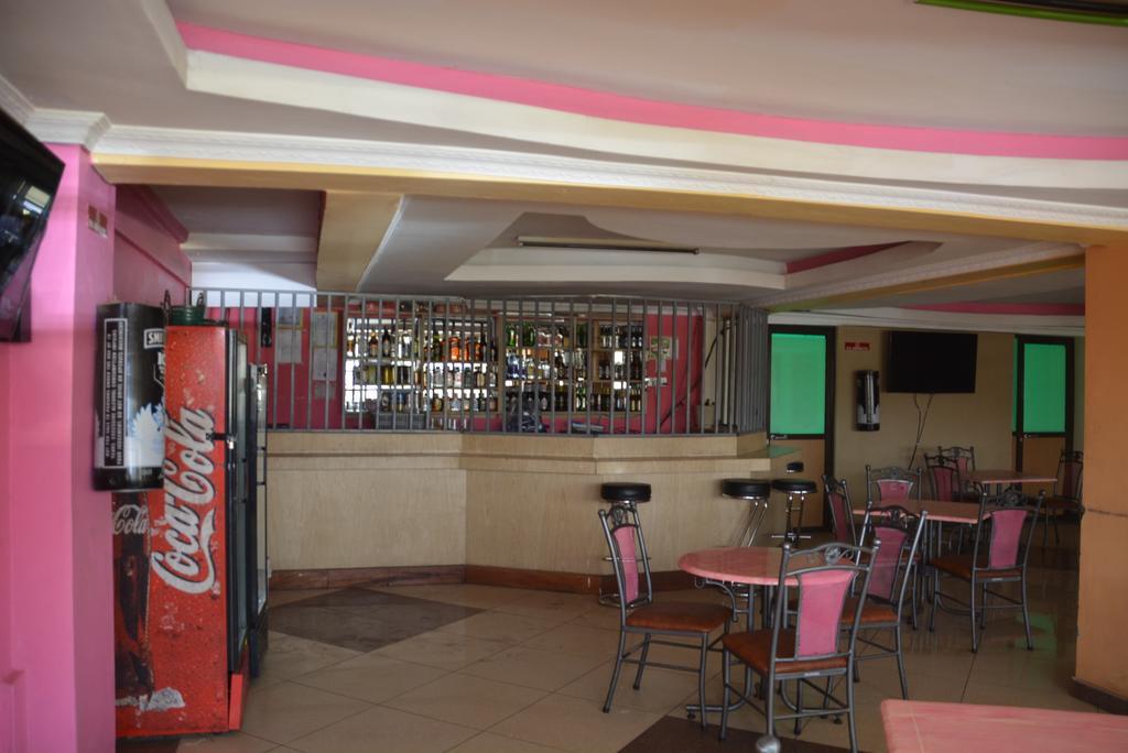 Starehe Link Hotel Nairobi Eksteriør bilde