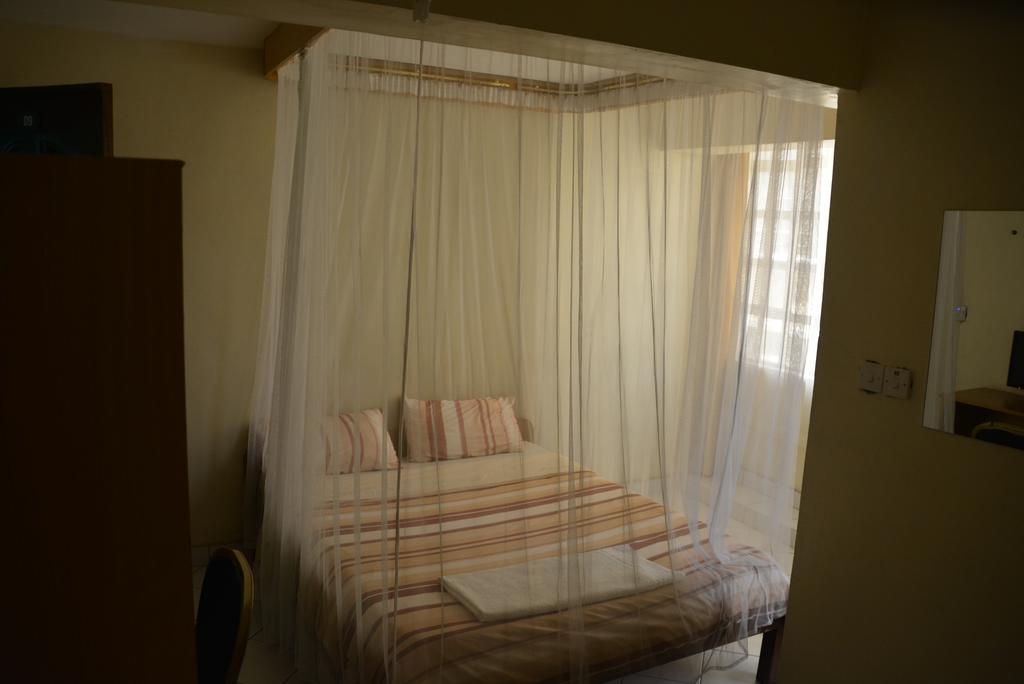 Starehe Link Hotel Nairobi Eksteriør bilde
