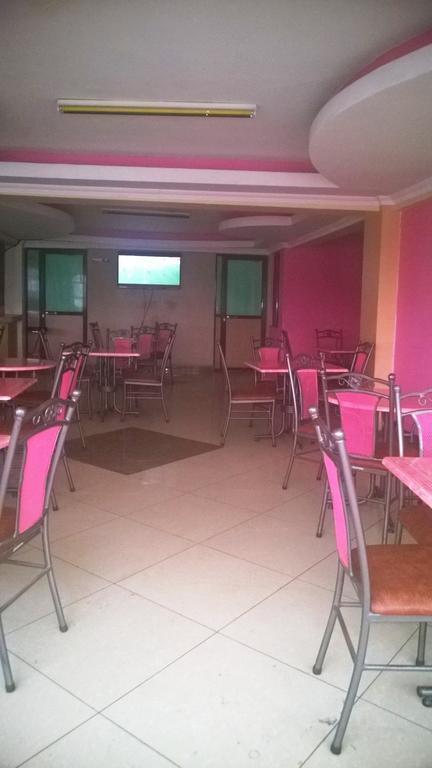 Starehe Link Hotel Nairobi Eksteriør bilde